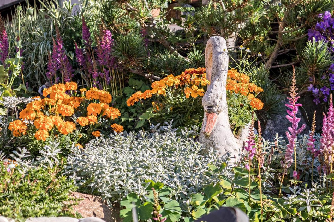 Tonigbauernhof Blumenwiese Schenna Eksteriør billede